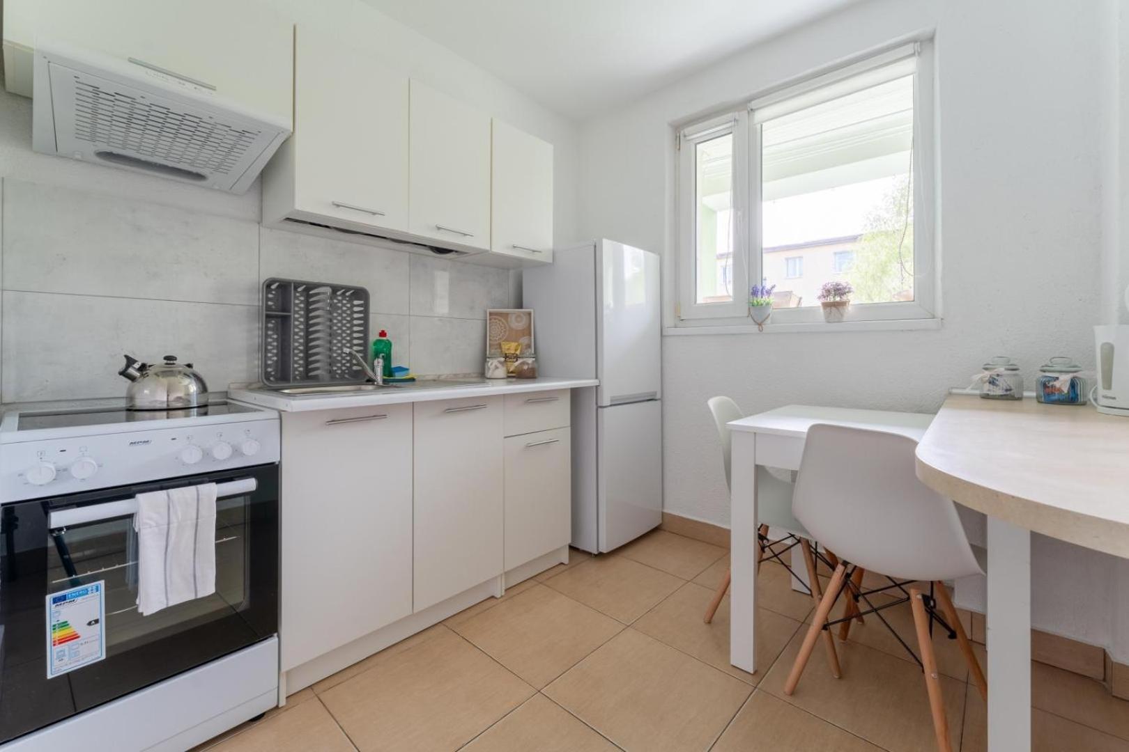 Apartament Gold - 2 Osobne Sypialnie Z Balkonem - Spaceapart Jelenia Góra Екстериор снимка