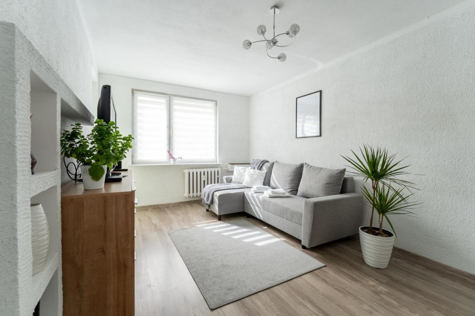 Apartament Gold - 2 Osobne Sypialnie Z Balkonem - Spaceapart Jelenia Góra Екстериор снимка